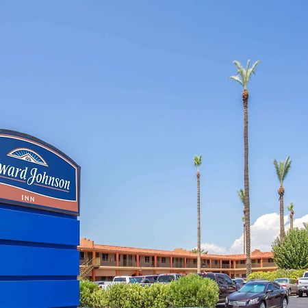 Howard Johnson By Wyndham Phoenix Airport/Downtown Area Exterior foto